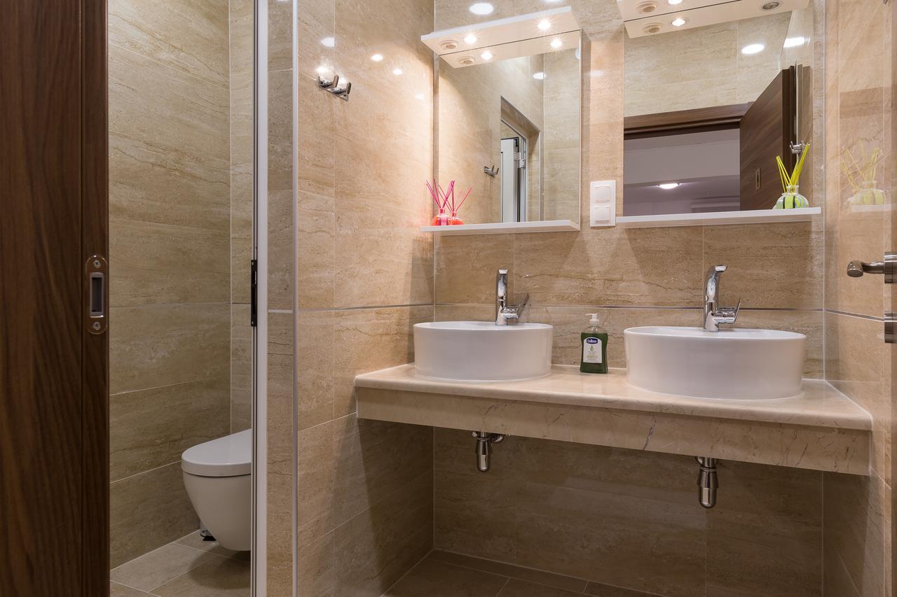 Hostel Free Bird (Adults Only) Dubrovnik Dış mekan fotoğraf