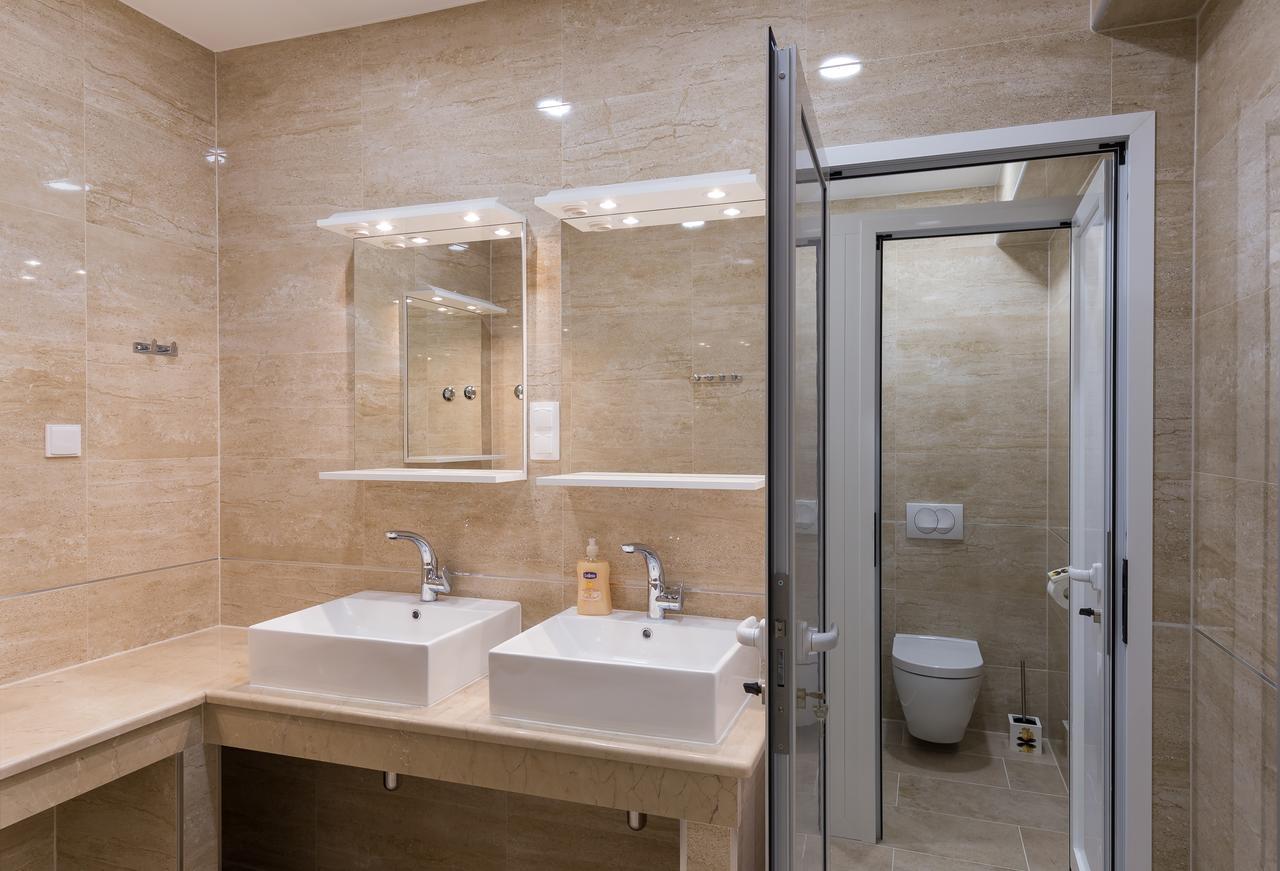 Hostel Free Bird (Adults Only) Dubrovnik Dış mekan fotoğraf