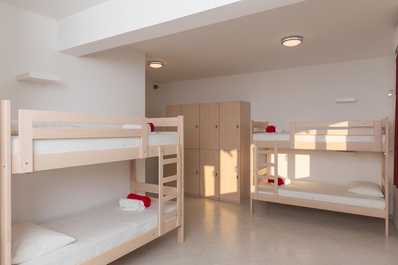 Hostel Free Bird (Adults Only) Dubrovnik Dış mekan fotoğraf