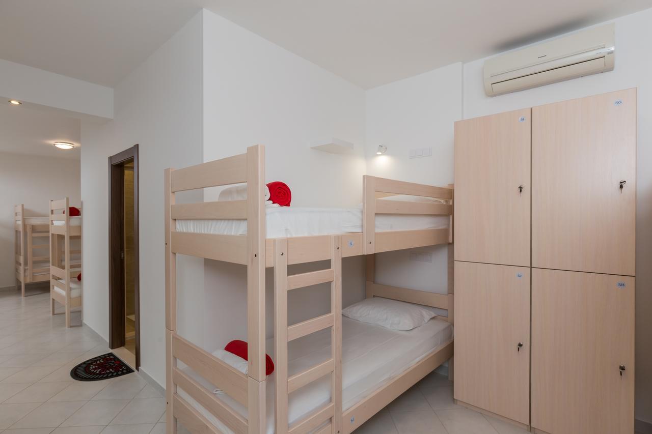 Hostel Free Bird (Adults Only) Dubrovnik Dış mekan fotoğraf