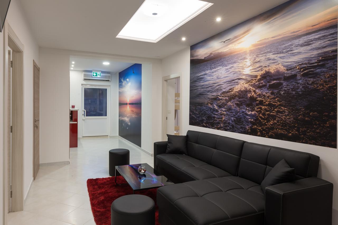 Hostel Free Bird (Adults Only) Dubrovnik Dış mekan fotoğraf